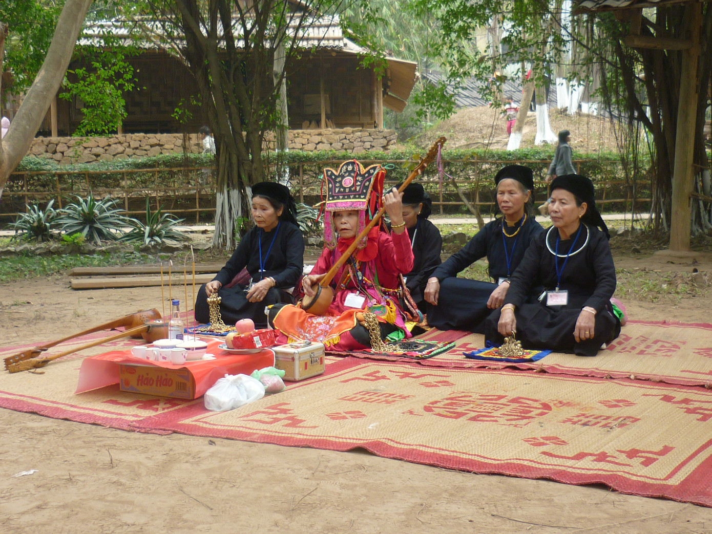 Người dân tộc Tày hát giao duyên