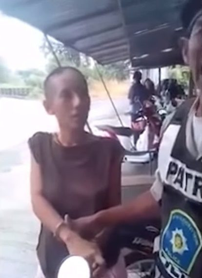 Xót xa mỹ nhân Thái Lan hoá 'thân tàn ma dại', ăn xin sống qua ngày ảnh 7