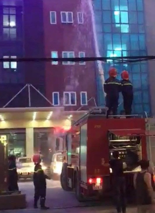 Cháy tại bệnh viện Bưu Điện