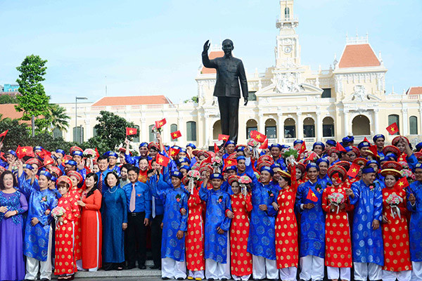 TPHCM cưới tập thể cho 100 đôi thanh niên công nhân dịp lễ 2/9 ảnh 3