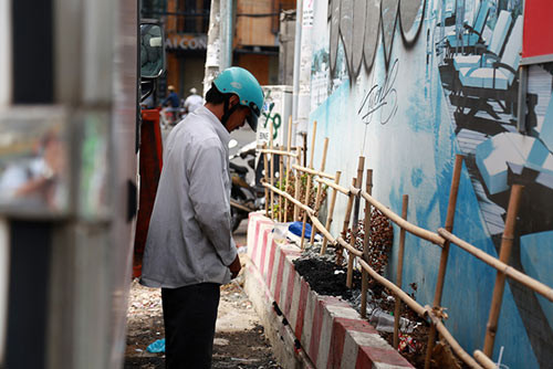 Tiểu bậy, xả rác bừa bãi có thể bị công khai danh tính ảnh 1