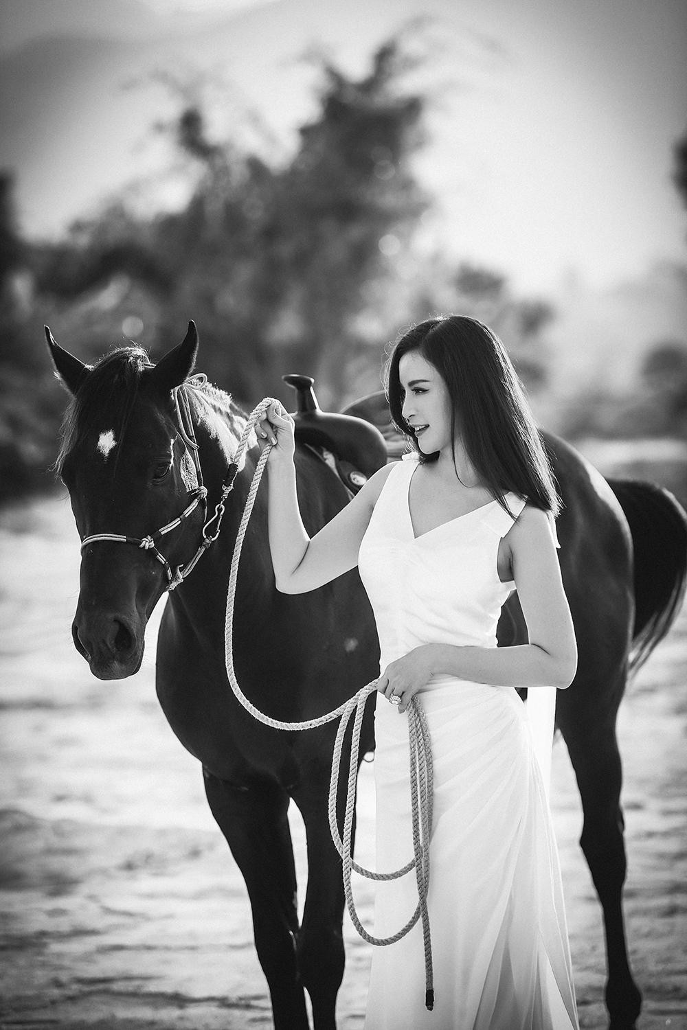 MC Thanh Mai vừa trở về Việt Nam sau hơn 1 năm bị kẹt ở Israel vì dịch COVID-19. MC Thanh Mai vừa trở về Việt Nam sau hơn 1 năm bị kẹt ở Israel vì dịch COVID-19.