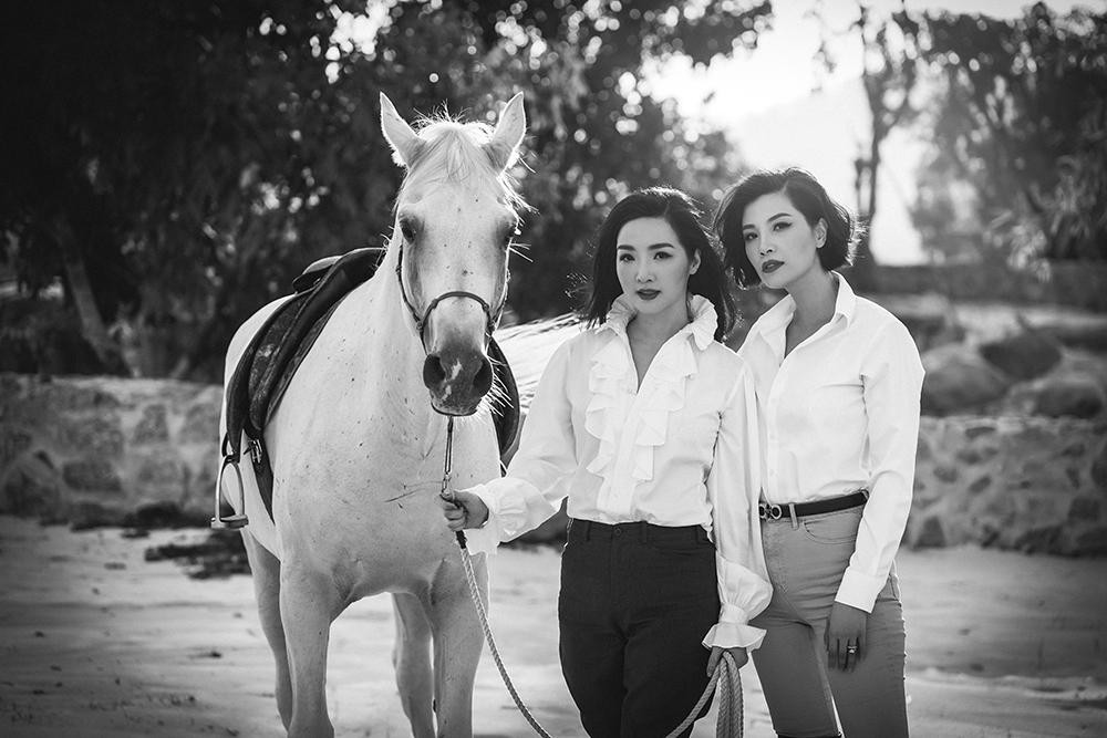 Đây là những tấm hình nằm trong dự án 1.000 bộ ảnh đen trắng do nhiếp ảnh gia Tô Thanh Tân thực hiện. Đây là những tấm hình nằm trong dự án 1.000 bộ ảnh đen trắng do nhiếp ảnh gia Tô Thanh Tân thực hiện.