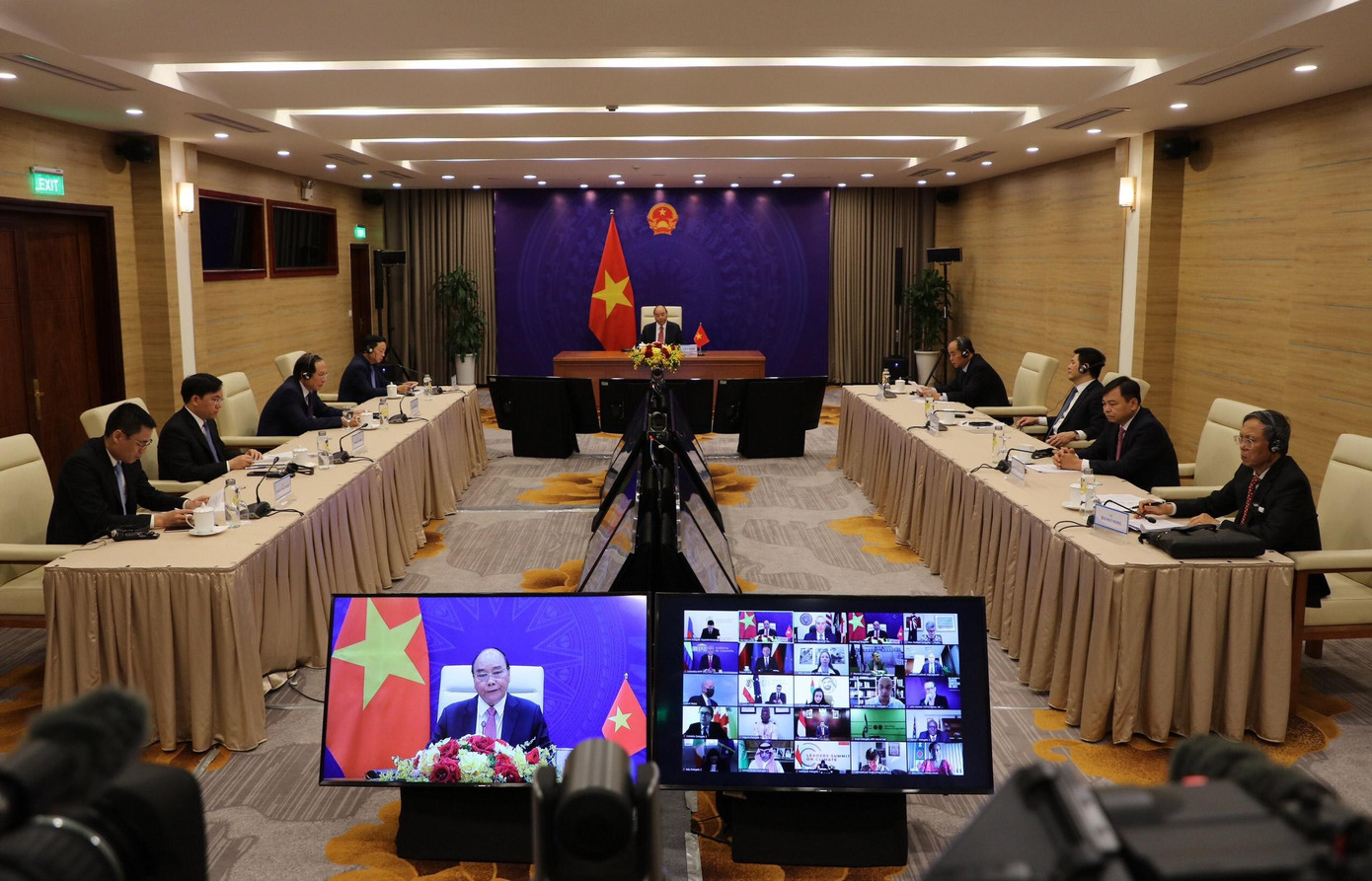 Chủ tịch nước Nguyễn Xuân Phúc và các quan chức Việt Nam tham dự Hội nghị thượng đỉnh khí hậu. (Ảnh: Như Ý) Chủ tịch nước Nguyễn Xuân Phúc và các quan chức Việt Nam tham dự Hội nghị thượng đỉnh khí hậu. (Ảnh: Như Ý)