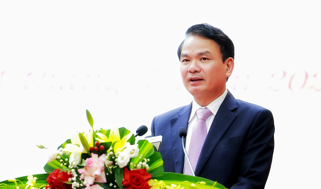 Bí thư Tỉnh uỷ Phú Thọ Đặng Xuân Phong phát biểu tại Kỳ họp thứ nhất HĐND tỉnh.