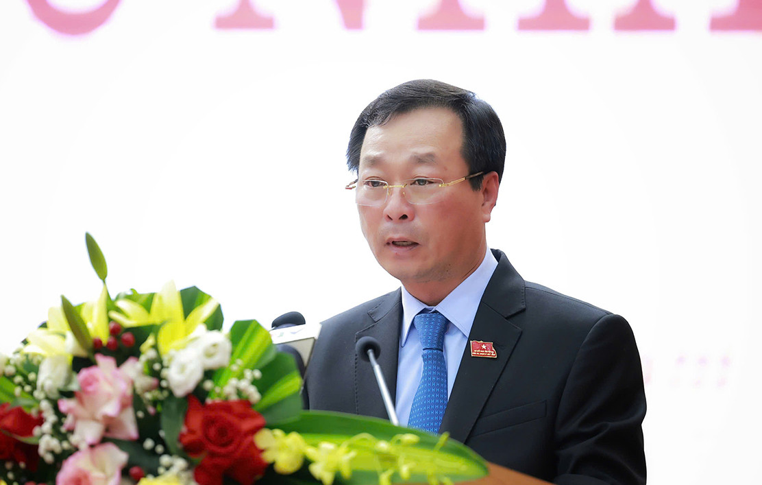 Ông Bùi Văn Quang Chủ tịch HĐND tỉnh Phú Thọ phát biểu khai mạc kỳ họp.