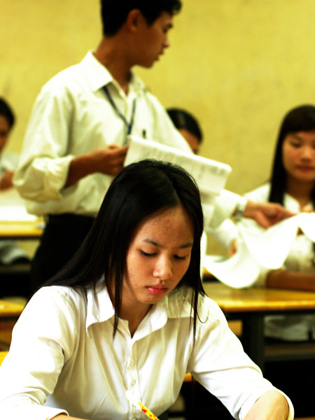 Năm nay, hội đồng thi địa phương được tăng cường trách nhiệm. Ảnh: Hồng Vĩnh. Năm nay, hội đồng thi địa phương được tăng cường trách nhiệm Ảnh: Hồng Vĩnh