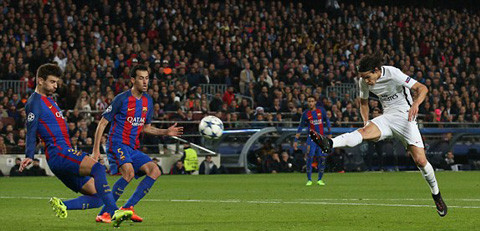 Barca ngược dòng thần thánh vào tứ kết ảnh 3