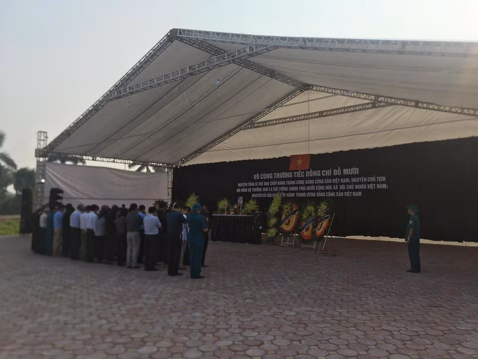 Những hình ảnh xúc động tại lễ viếng nguyên Tổng Bí thư Đỗ Mười ảnh 31
