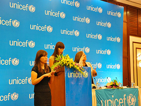 Hà Anh phát biểu tại sự kiện. Hà Anh phát biểu tại sự kiện