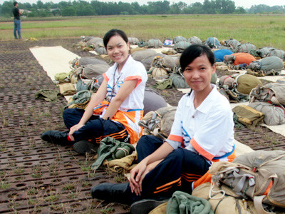 Phấn khích, tự tin trước khi nhảy Ảnh: Lê Hồng Quang
