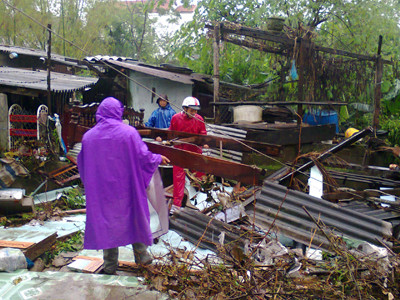 Nhà ông Lê Quý Vinh (tổ 13, phường Thủy Dương, thị xã Hương Thủy, Thừa Thiên Huế) sập do lũ cuốn. Ảnh: Ngọc Văn. Nhà ông Lê Quý Vinh (tổ 13, phường Thủy Dương, thị xã Hương Thủy, Thừa Thiên Huế) sập do lũ cuốn. Ảnh: ngọc văn