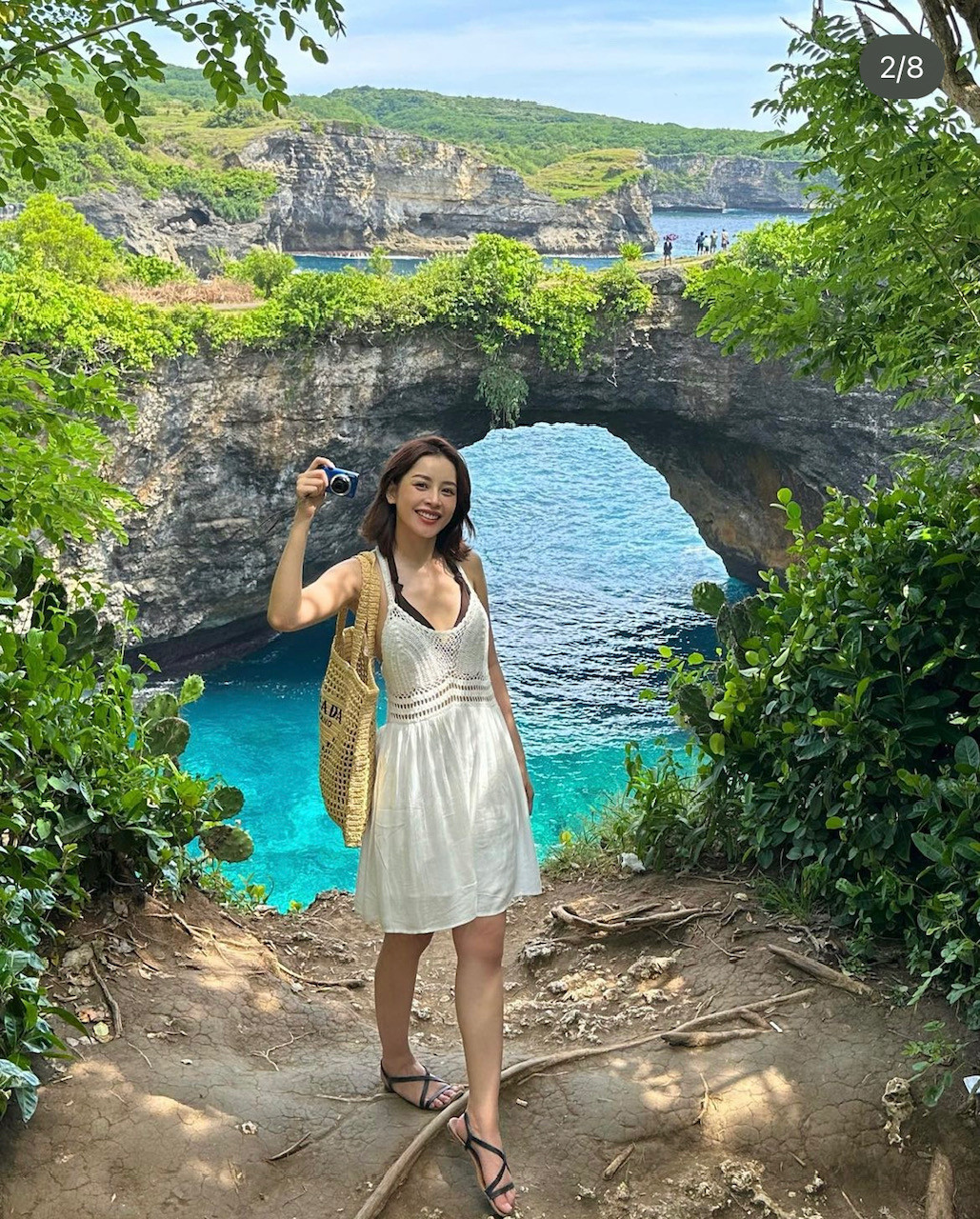 Sau chuyến đi đến Thái Lan, Chi Pu hiện đang tận hưởng những ngày Tết ở Bali một mình, theo chia sẻ của cô. Sau chuyến đi đến Thái Lan, Chi Pu hiện đang tận hưởng những ngày Tết ở Bali một mình, theo chia sẻ của cô.