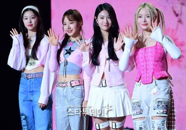 Đối với diễn biến mới nhất trong tranh chấp pháp lý giữa FIFTY FIFTY và ATTRAKT, các thành viên nhóm nhạc nữ đã đệ trình lên tòa án rằng họ không có ý định tham gia các cuộc họp hòa giải và đàm phán với ban quản lý. Đối với diễn biến mới nhất trong tranh chấp pháp lý giữa FIFTY FIFTY và ATTRAKT, các thành viên nhóm nhạc nữ đã đệ trình lên tòa án rằng họ không có ý định tham gia các cuộc họp hòa giải và đàm phán với ban quản lý.