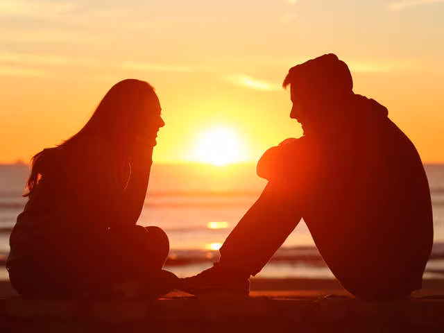 Đừng để người yêu cảm thấy rằng bí mật riêng tư của họ đã bị bạn phản bội. Đừng để người yêu cảm thấy rằng bí mật riêng tư của họ đã bị bạn phản bội.