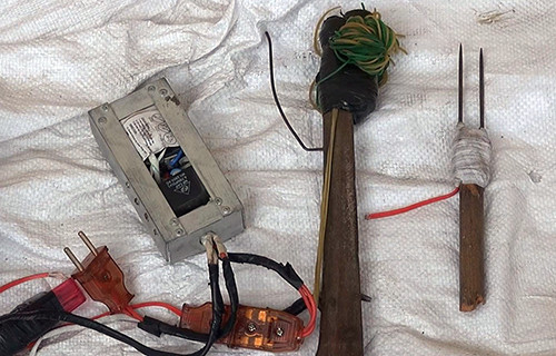 Bị truy đuổi hai tên trộm bắn cảnh sát bị thương ảnh 1