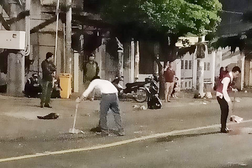 Nhóm giang hồ bao vây quán bar ven Sài Gòn, chém nhiều người ảnh 1