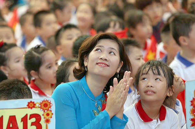 Gần 24 triệu học sinh, sinh viên hân hoan khai giảng năm học mới ảnh 33