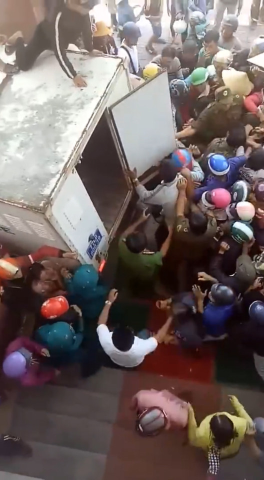 Sự thật vụ đôi nam nữ phải quỳ xin khi bị vây đánh vì nghi bắt cóc trẻ ảnh 2