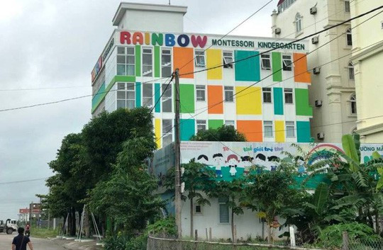 Vụ trẻ mầm non bị bạn 'đánh hội đồng': Đình chỉ 3 cô giáo ảnh 2