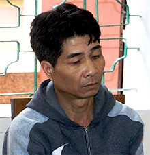 Vi Văn Nguyên tại cơ quan công an. Bé gái 6 tuổi bị người đàn ông dâm ô trong quán karaoke ảnh 1