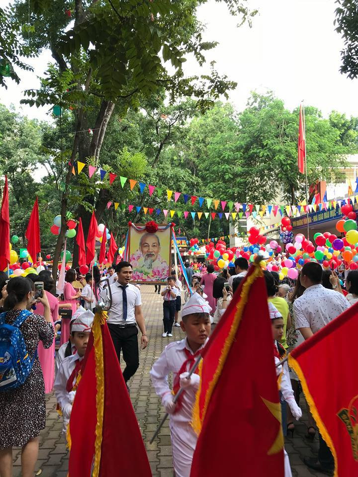 Gần 24 triệu học sinh, sinh viên hân hoan khai giảng năm học mới ảnh 44