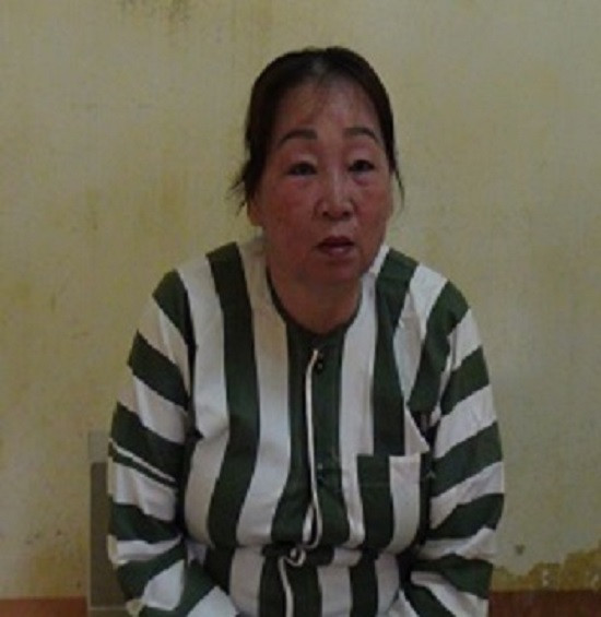 Bắt quả tang 2 cô gái bán dâm trong nhà trọ ảnh 1