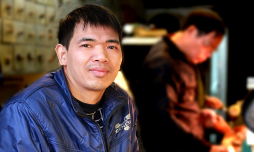 Trúng số bạc tỷ, anh thợ khóa vẫn dậy từ sáng sớm đi làm mỗi ngày ảnh 1