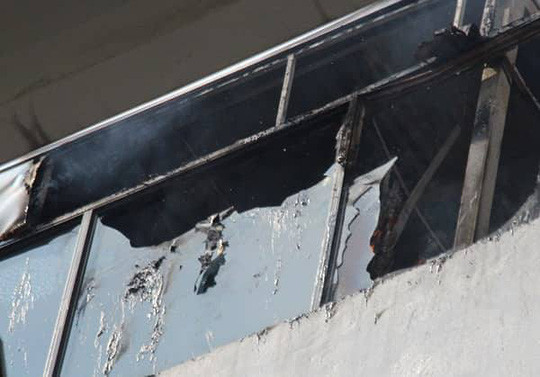 Cháy khách sạn ở trung tâm Hà Nội, khách chạy tán loạn ảnh 1