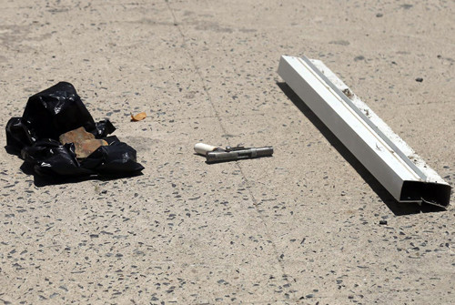 Hai thanh niên nổ súng cướp ngân hàng ở Khánh Hòa ảnh 1