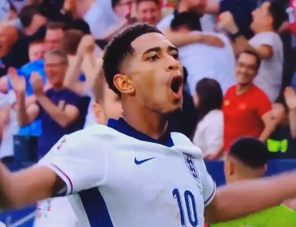 Jude Bellingham ăn mừng bàn thắng. Ảnh: TalkSPORT. Jude Bellingham ăn mừng bàn thắng. Ảnh: TalkSPORT.