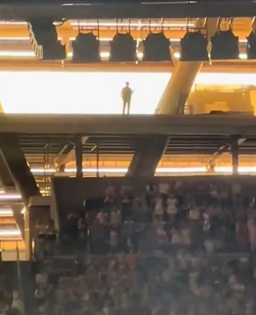 Nhân vật bí ẩn. Ảnh: PopBase.