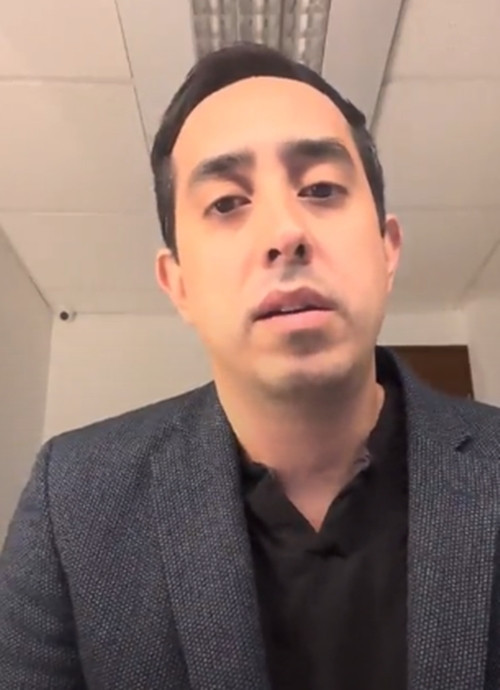 Bác sĩ Kawache. Ảnh: Jam Press.