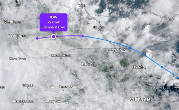 Vị trí của tàn dư áp thấp vào sáng nay, 16/7. Ảnh: Zoom Earth, JMA/ NOAA. Vị trí của tàn dư áp thấp vào sáng nay, 16/7. Ảnh: Zoom Earth, JMA/ NOAA.