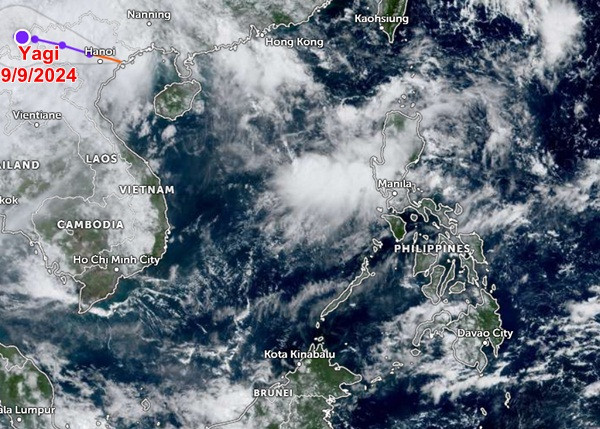 Trên bản đồ của Zoom Earth, dựa trên thông tin từ JTWC, hiện trong khu vực chưa ghi nhận áp thấp nào ngoài tàn dư của bão Yagi. Ảnh: Zoom Earth, JMA.