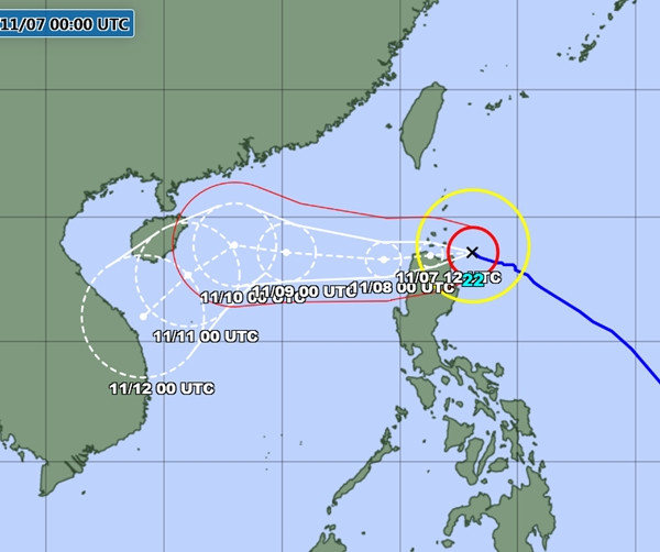 JMA dự báo bão sẽ đến rất gần miền Trung nước ta và khi đó vẫn là bão chứ chưa thành ATNĐ. Ảnh: JMA. JMA dự báo bão sẽ đến rất gần miền Trung nước ta và khi đó vẫn là bão chứ chưa thành ATNĐ. Ảnh: JMA.