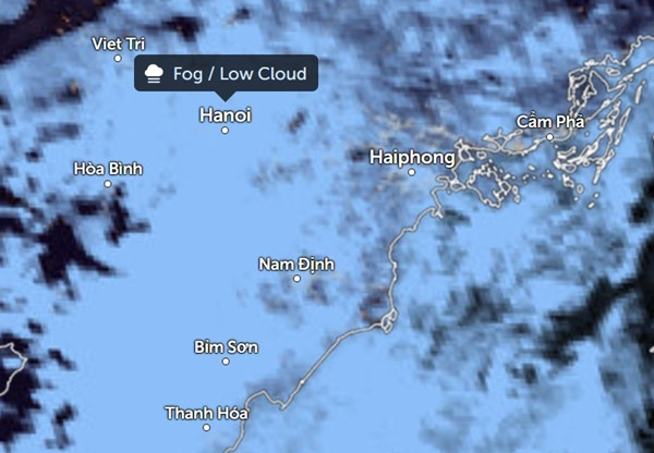 Hình ảnh vệ tinh cho thấy sương mù bao phủ Hà Nội và nhiều tỉnh thành khác ở nước ta vào sáng 2/2. Ảnh: Zoom Earth, JMA. Hình ảnh vệ tinh cho thấy sương mù bao phủ Hà Nội và nhiều tỉnh thành khác ở nước ta vào sáng 2/2. Ảnh: Zoom Earth, JMA.