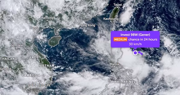 Vị trí của 98W trên bản đồ của Zoom Earth, dựa trên thông tin từ JTWC, vào sáng nay, 16/9. Ảnh: Zoom Earth, JMA. Vị trí của 98W trên bản đồ của Zoom Earth, dựa trên thông tin từ JTWC, vào sáng nay, 16/9. Ảnh: Zoom Earth, JMA.