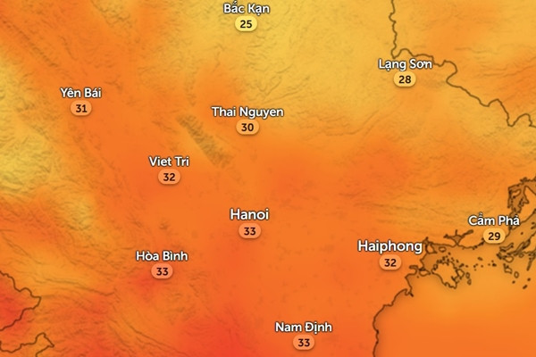 Nhiệt độ cảm nhận thực tế ngoài trời ở một số tỉnh thành miền Bắc vào chiều ngày 1/5 và 2/5. Ảnh: Zoom Earth, OpenStreetMap.