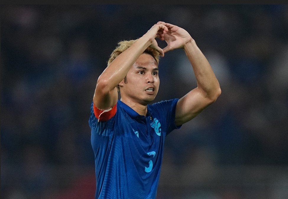 Theerathon Bunmathan là cái tên quen thuộc với khán giả Việt Nam. Ảnh: ASEANUTDFC.