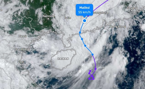 Vị trí của áp thấp nhiệt đới Maliksi vào sáng nay, 1/6. Ảnh: Zoom Earth, JMA. Vị trí của áp thấp nhiệt đới Maliksi vào sáng nay, 1/6. Ảnh: Zoom Earth, JMA.
