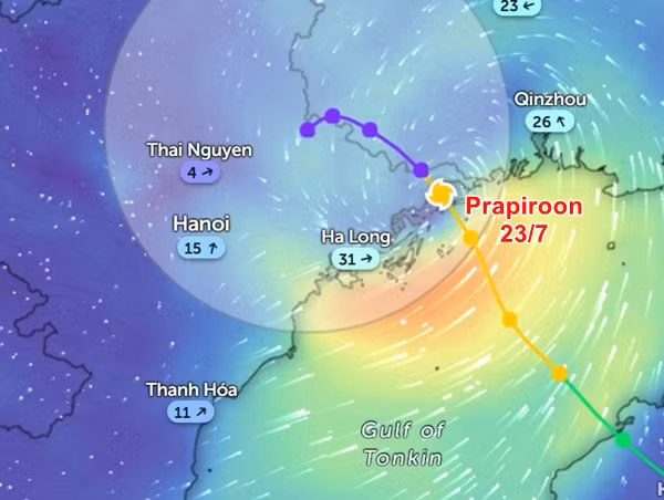 Vị trí và dự báo đường đi của bão số 2 vào sáng nay, 23/7. Ảnh: Zoom Earth, OpenStreetMap. Vị trí và dự báo đường đi của bão số 2 vào sáng nay, 23/7. Ảnh: Zoom Earth, OpenStreetMap.