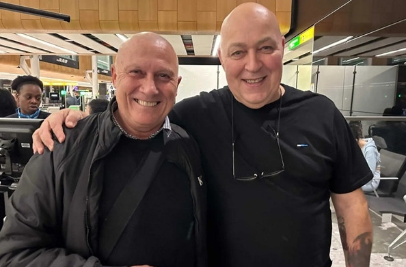 Hai bác Mark Garland. Ảnh: SWNS.