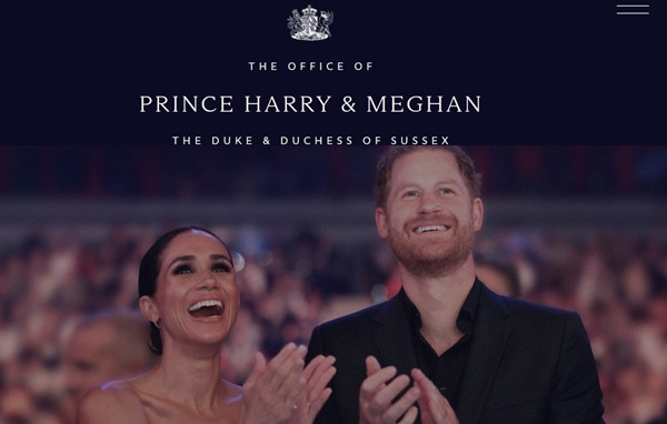 Trang web mới của Harry và Meghan (sussex.com) với phù hiệu mà Hoàng gia Anh đã trao cho Meghan. (Ảnh chụp màn hình).