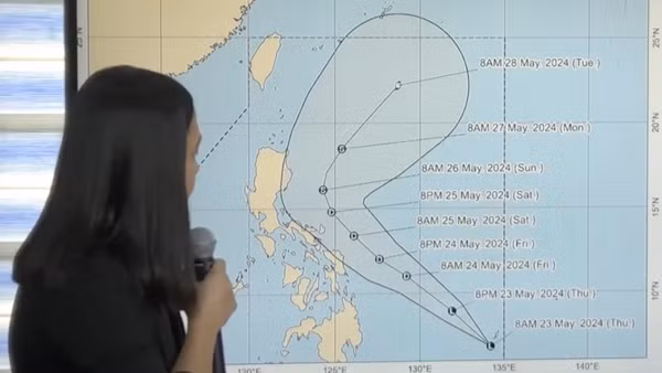 Dự báo về đường đi của áp thấp 93W, bao gồm cả khi nó phát triển thành bão. Ảnh: PAGASA. Dự báo về đường đi của áp thấp 93W, bao gồm cả khi nó phát triển thành bão. Ảnh: PAGASA.