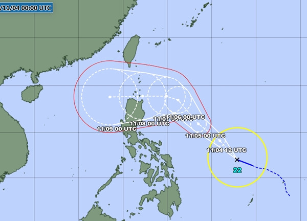 Dự báo của JMA về đường đi của bão Yinxing. Ảnh: JMA. Dự báo của JMA về đường đi của bão Yinxing. Ảnh: JMA.