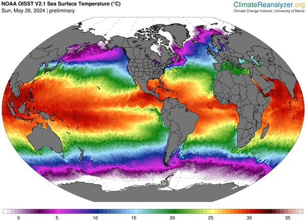 Nhiệt độ bề mặt nước biển trên thế giới, được ghi nhận vào ngày 26/5: Nhiệt độ bề mặt nước ở Biển Đông là khoảng giữa 30 đến 35oC, như vậy là rất nóng. Ảnh: NOAA/ Climate Reanalyzer. Nhiệt độ bề mặt nước biển trên thế giới, được ghi nhận vào ngày 26/5: Nhiệt độ bề mặt nước ở Biển Đông là khoảng giữa 30 đến 35oC, như vậy là rất nóng. Ảnh: NOAA/ Climate Reanalyzer.