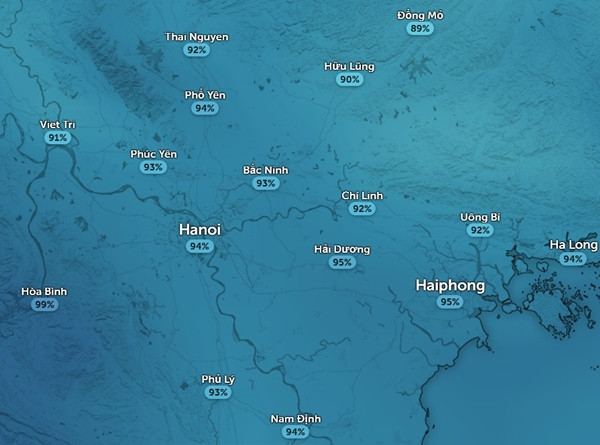 Độ ẩm cao hiếm có ở nhiều tỉnh thành miền Bắc vào 6h sáng nay, 21/2. Ảnh: Zoom Earth, OpenStreetMap.
