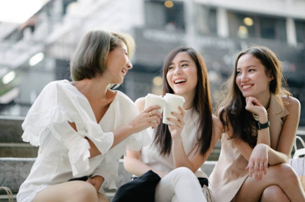 Vẻ rạng rỡ luôn khiến ai cũng xinh đẹp hơn. Ảnh minh họa: iStock. Vẻ rạng rỡ luôn khiến ai cũng xinh đẹp hơn. Ảnh minh họa: iStock.