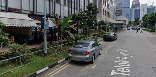 Vào ban ngày, có thể nhìn rõ cây chuối. Ảnh: Google Maps.